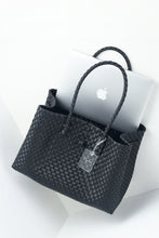 Load image into Gallery viewer, Natura (Large) in Black