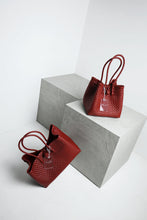 Load image into Gallery viewer, Aya Bag in Wine