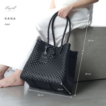Load image into Gallery viewer, Kana (Maxi) in Black