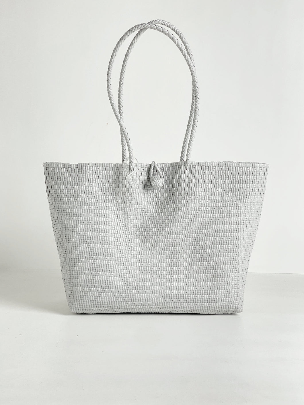 [PREORDER] Ariel in Grey